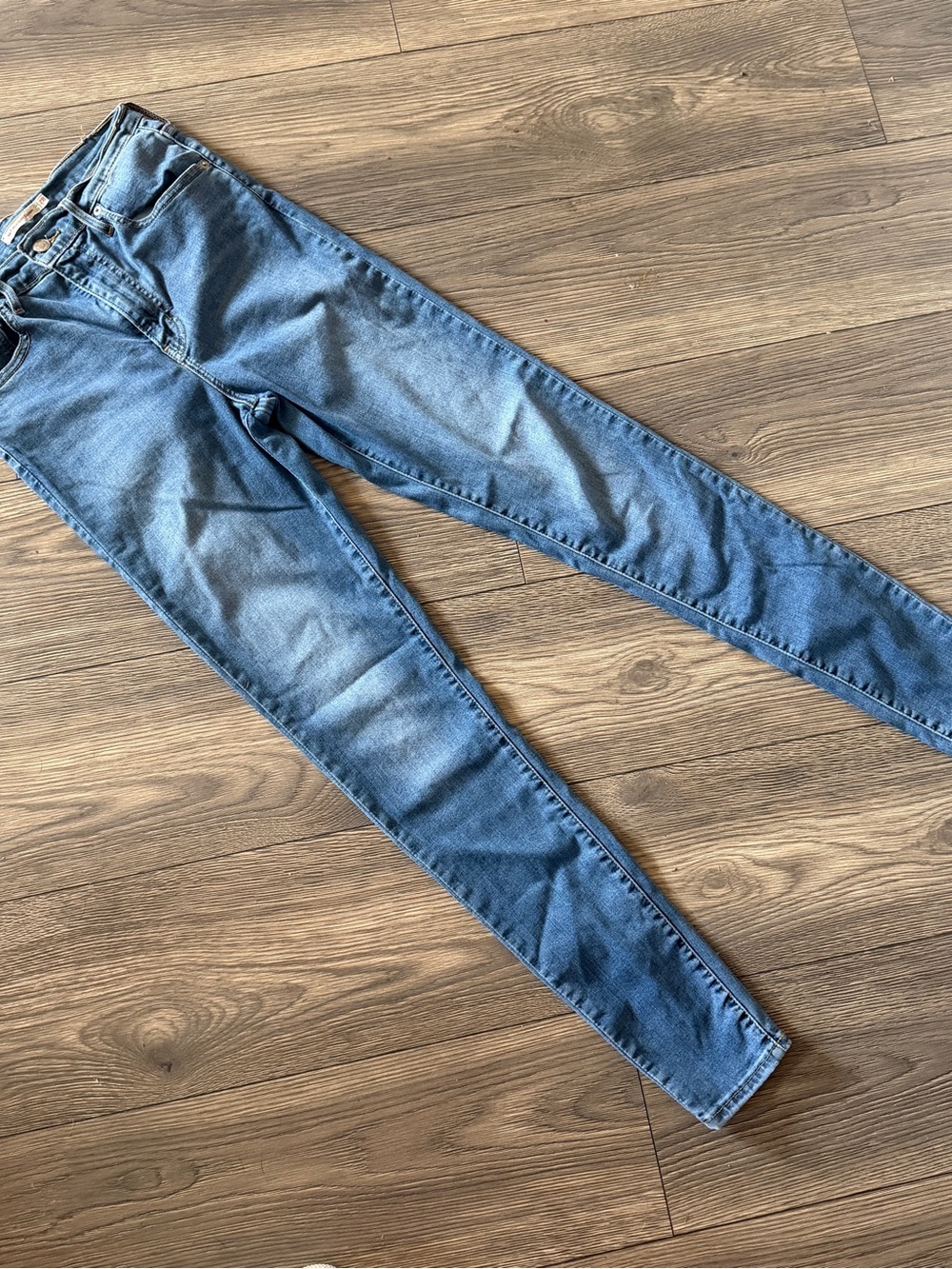 Levi's Classic High-Rise Super Skinny Jeans in Light Blue